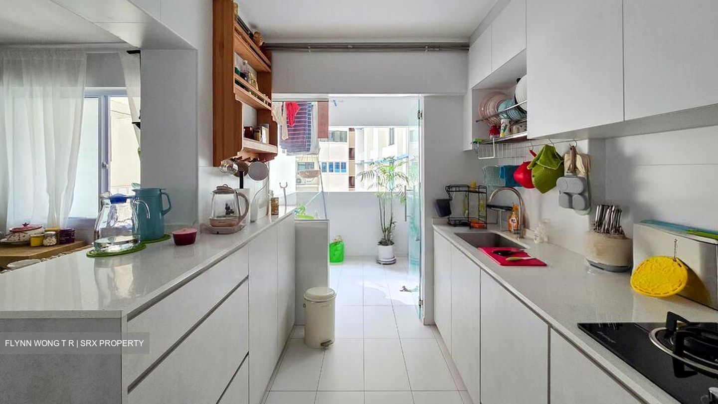 Blk 684B Jurong West Street 64 (Jurong West), HDB Executive #487554611